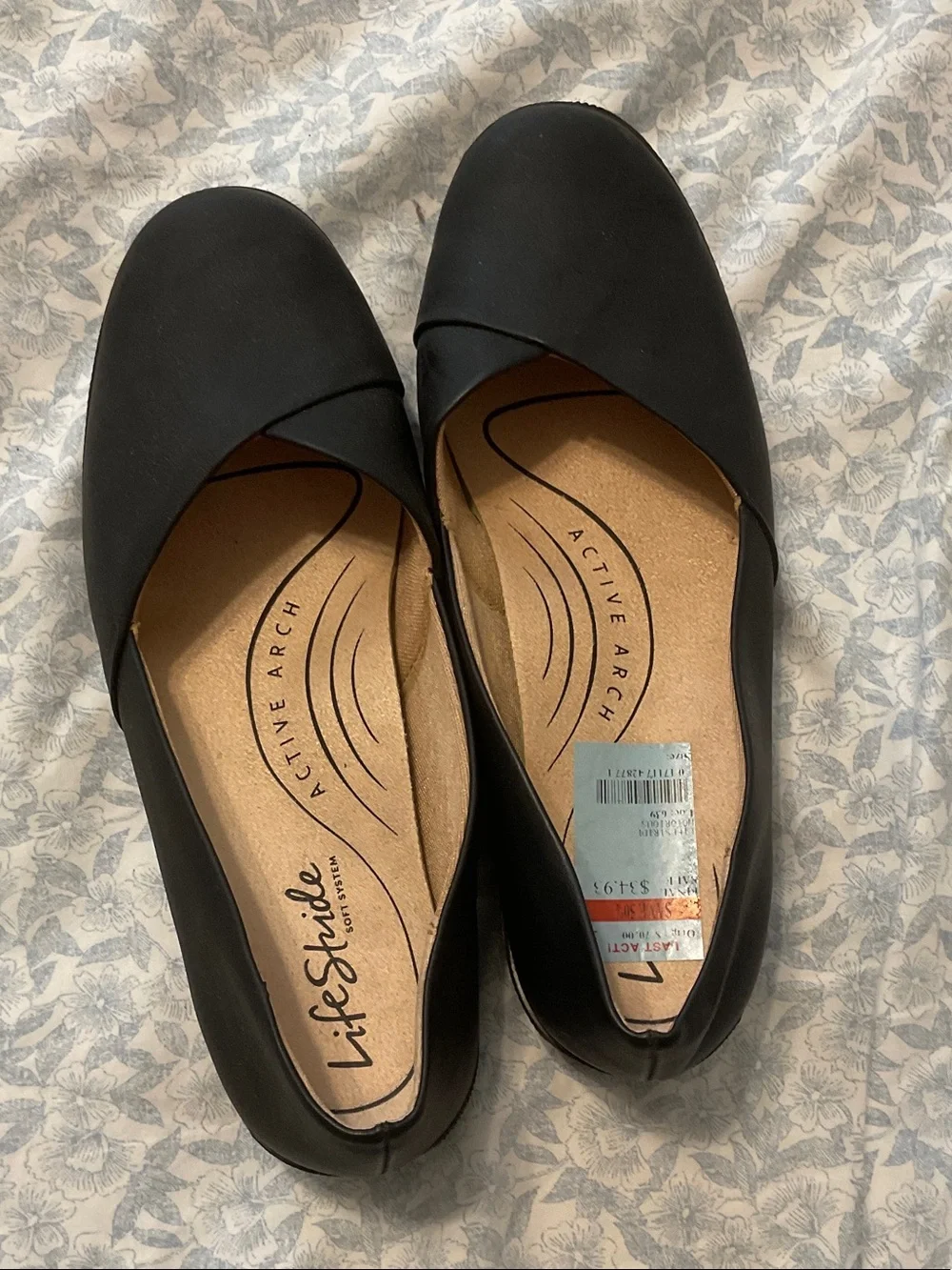 Life Stride Black Slip-On Active Arch Ballet Flats